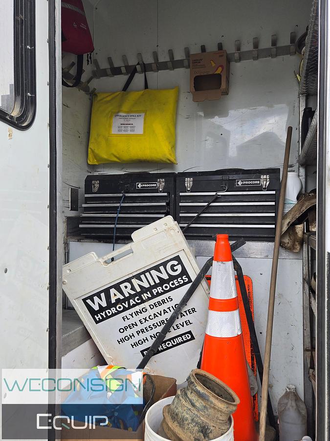 Used 2020 Peterbilt 567 Tri Drive Hydro Excavator