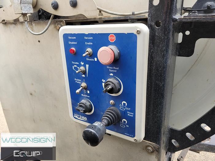 Used 2016 Kenworth T880 Hydro Excavator