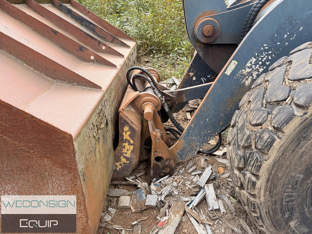 Used 2011 John Deere 544K Wheel Loader