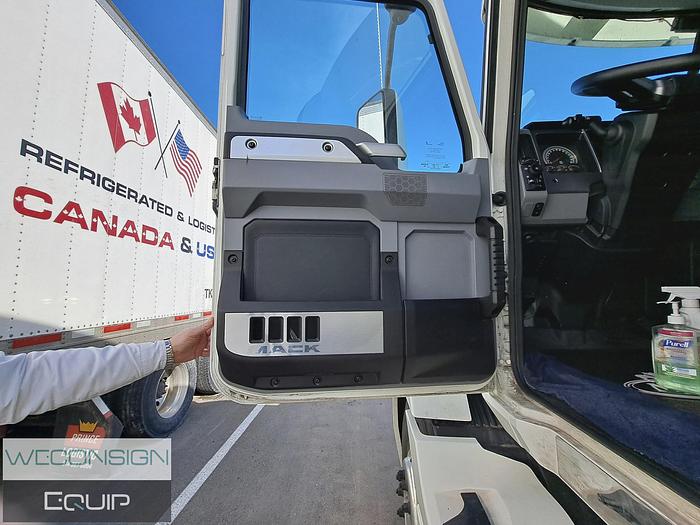 Used 2024 Mack  Anthem Hwy Tractor