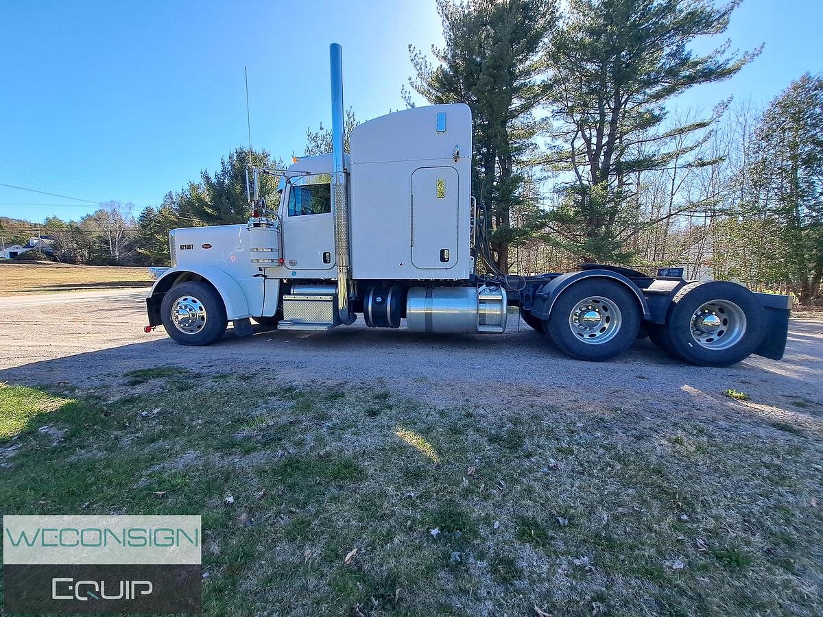 Used 2021 Peterbilt 389