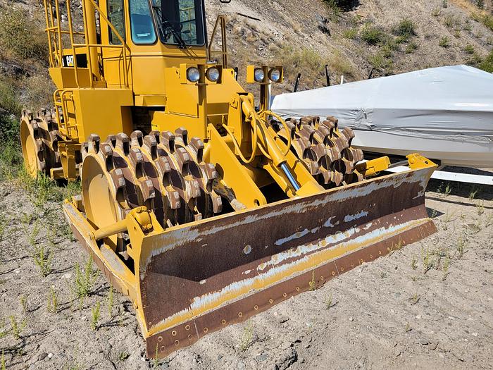 Used 1994 CAT  815B Compactor