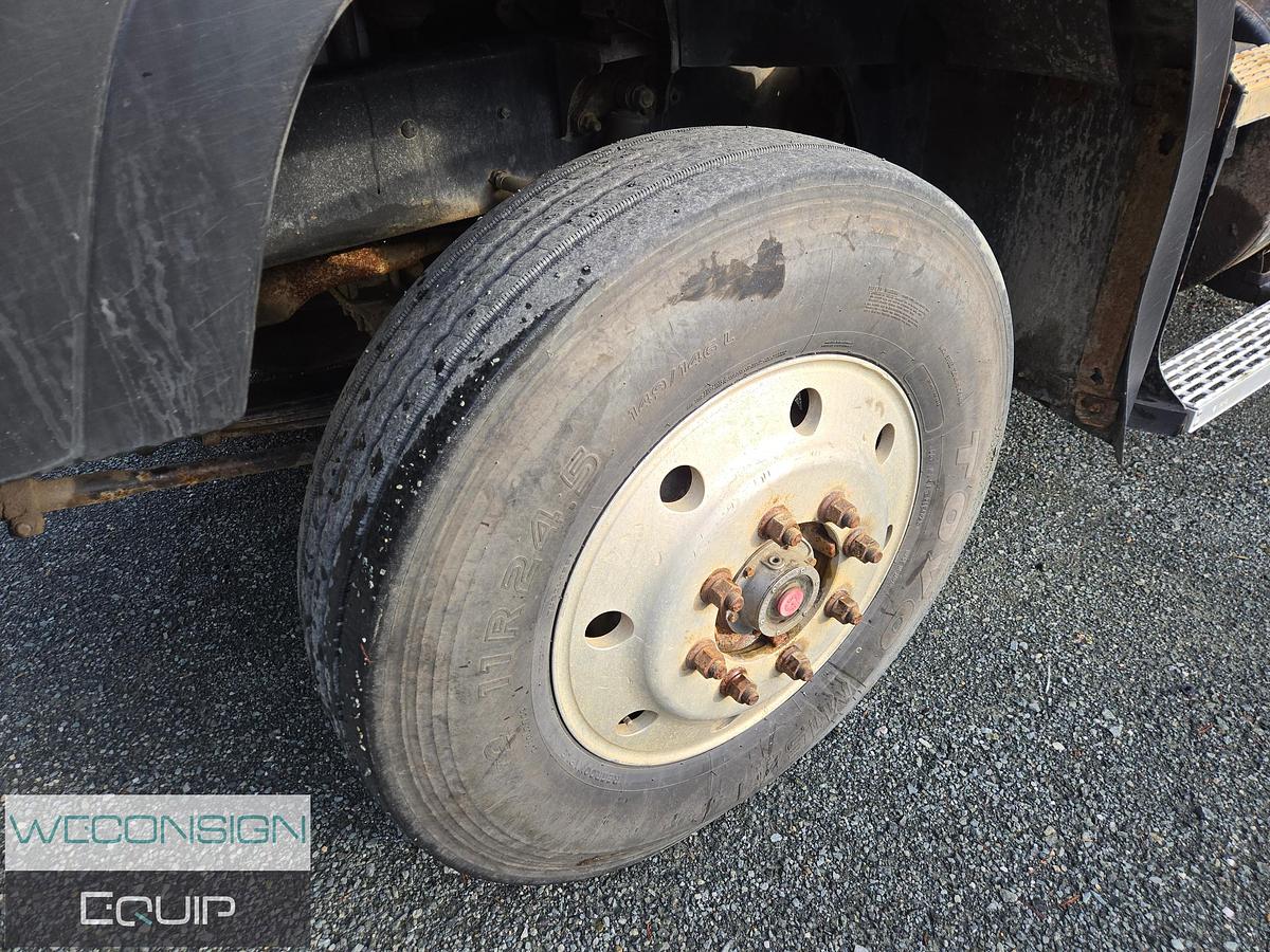 Used 1996 Mack CH613 TA Water Truck