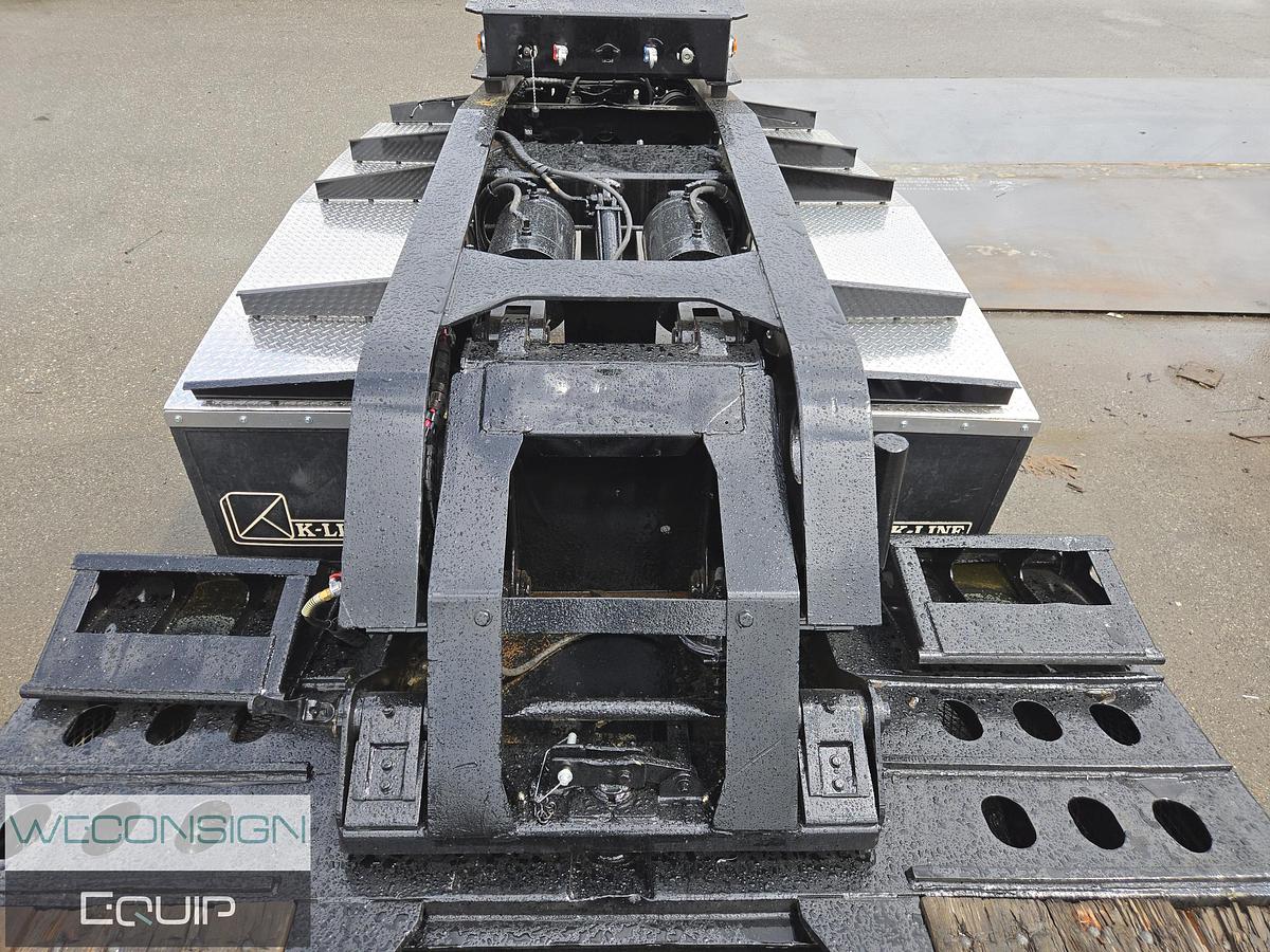 Used 2005 K-Line 60 Ton Lowbed Trailer and Jump Jeep