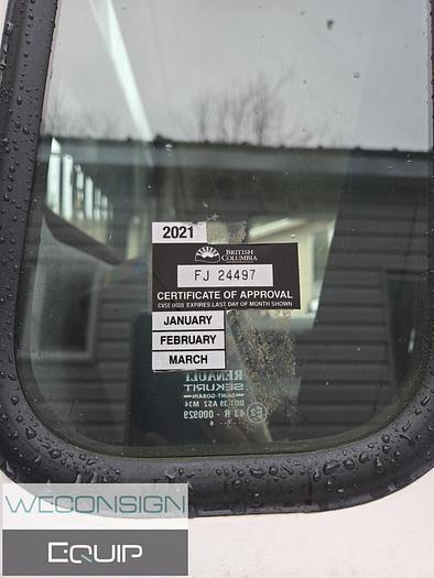 Used 1996 Mack CS200P Single Axle Boom/ Crane Truck