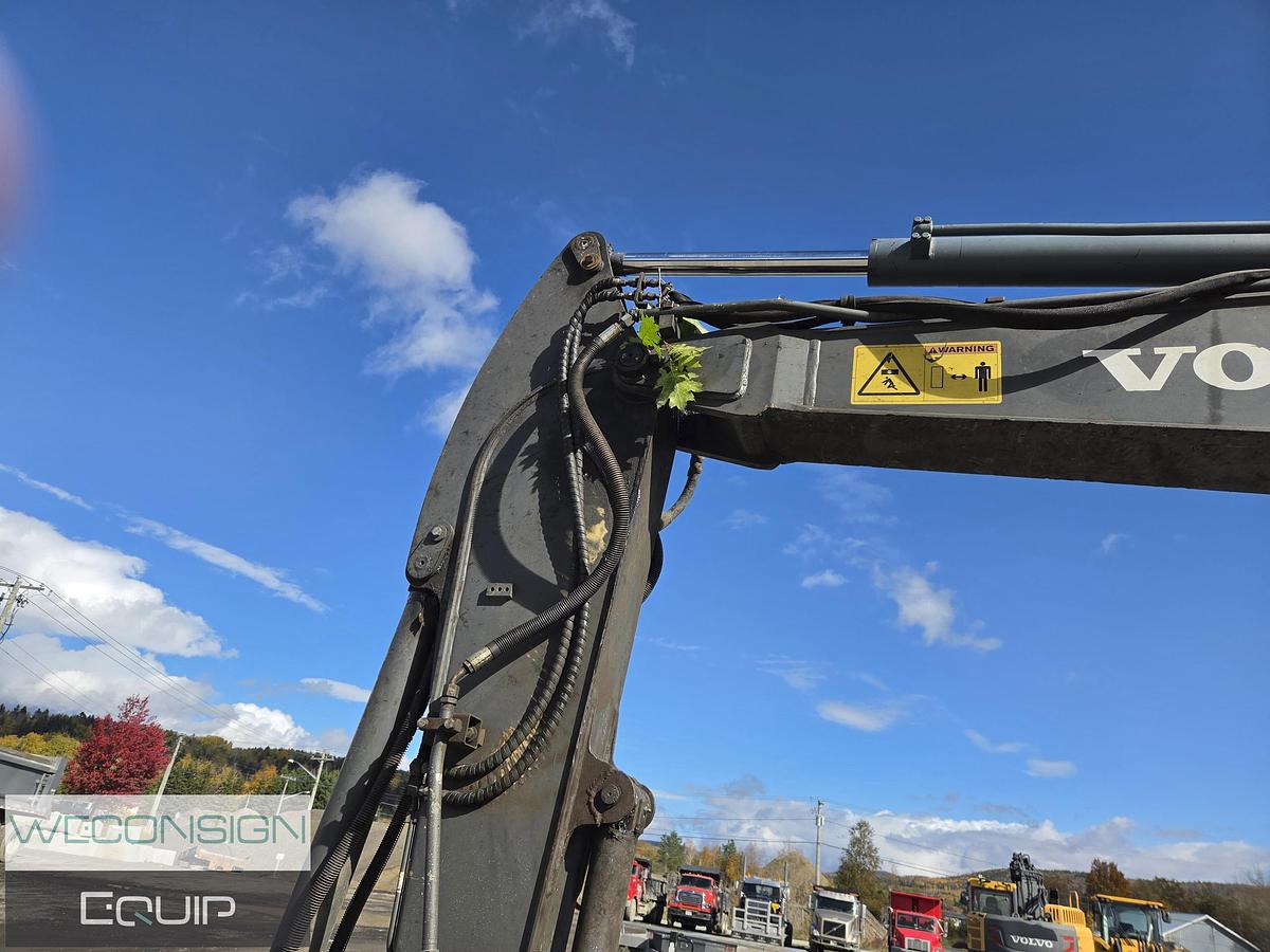 Used 2016 Volvo EXR58D Excavator