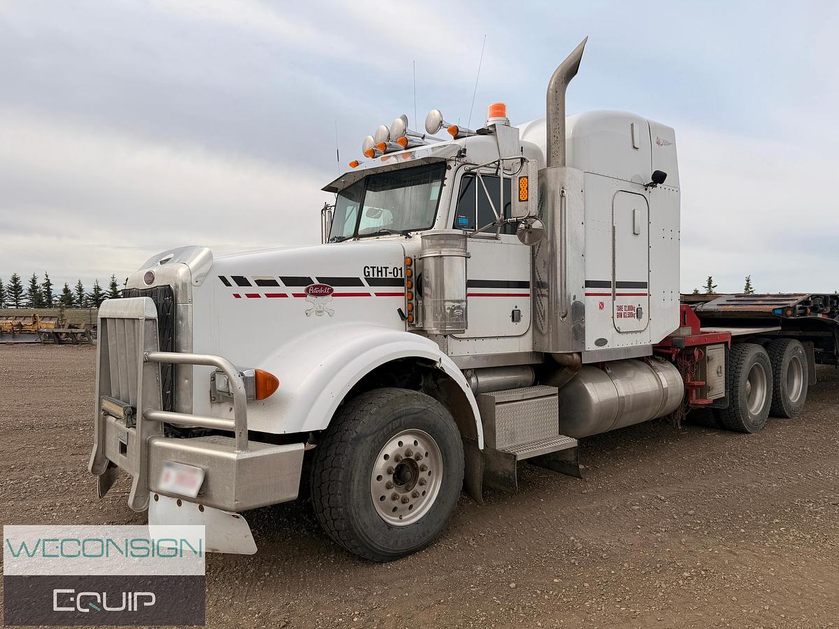 Used 2004 Peterbilt 378 Tandem Winch Truck