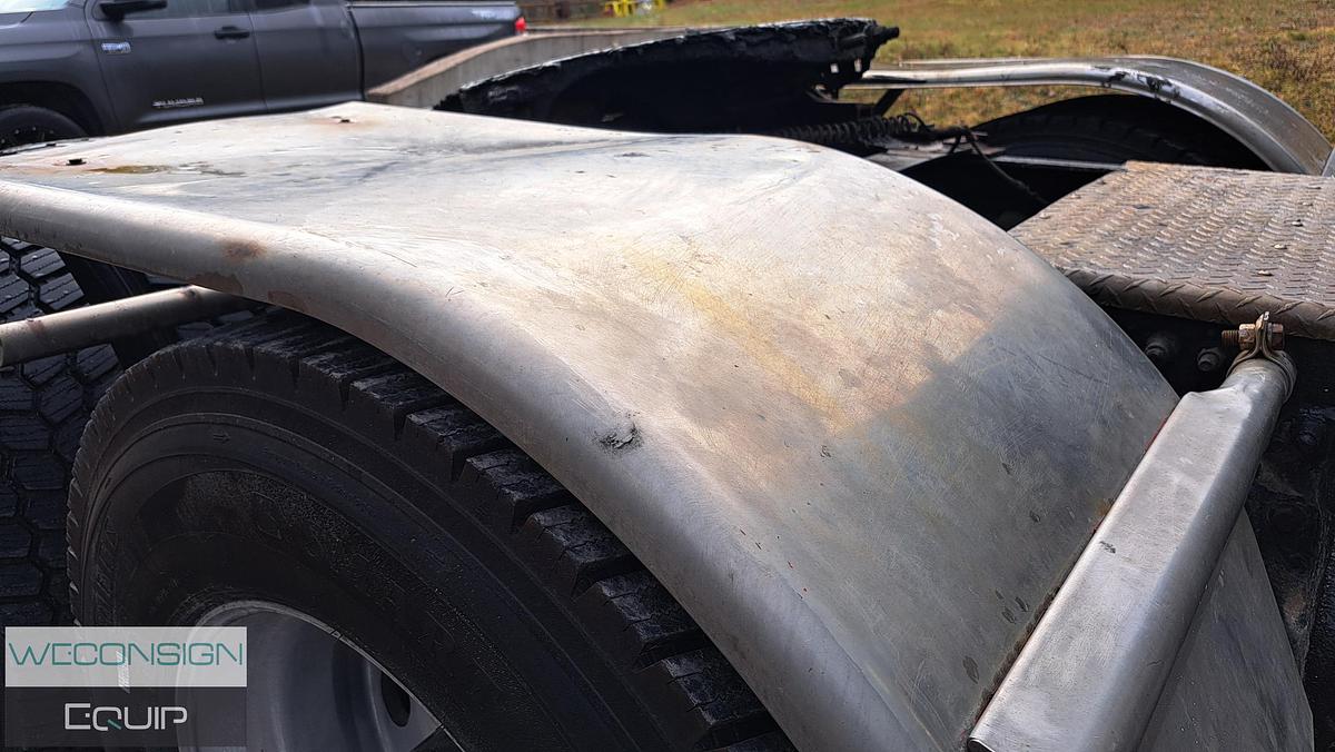 Used 2005 Peterbilt 379