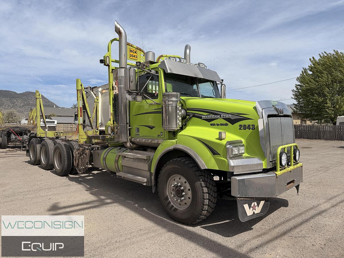 Used 2019 Western Star 4900SA Tri Drive Logging Truck