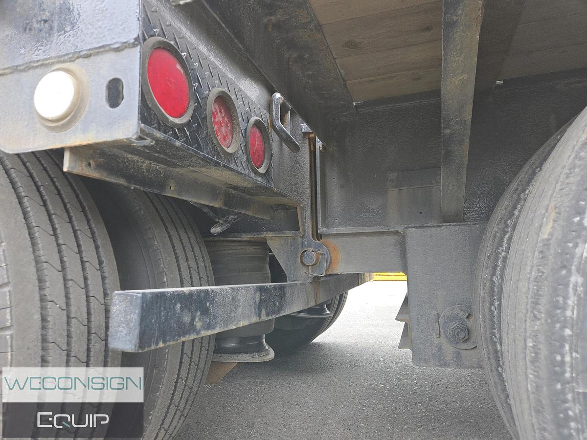 Used 2011 XL Tri-Axle RGN Lowbed