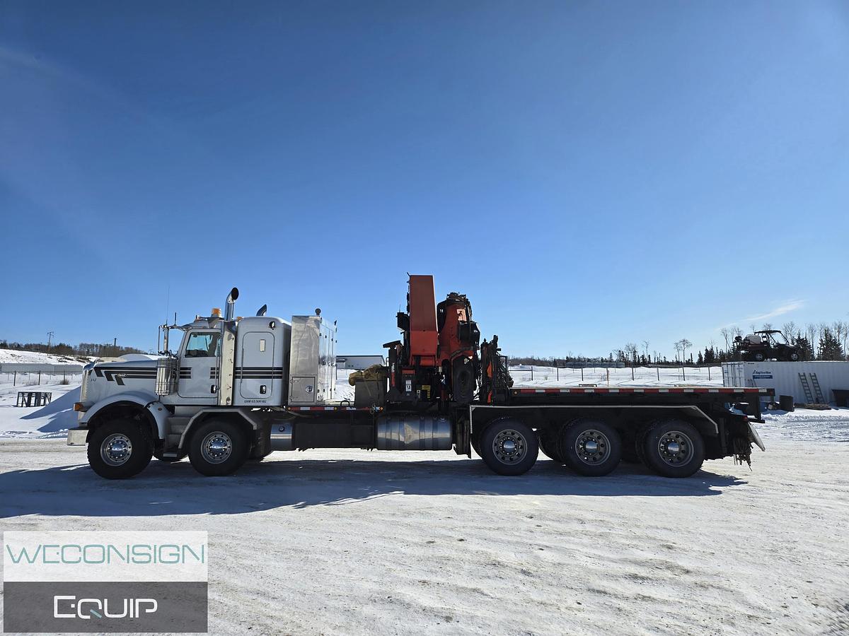 Used 2014 Peterbilt 367 Tan Tri 30 Ton Knuckle Boom Truck