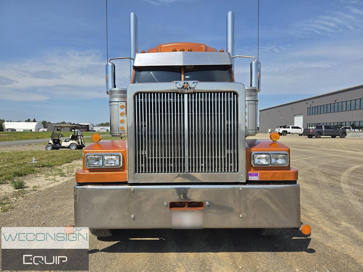 Used 2023 Western Star 4900EX Sleeper Truck Tractor