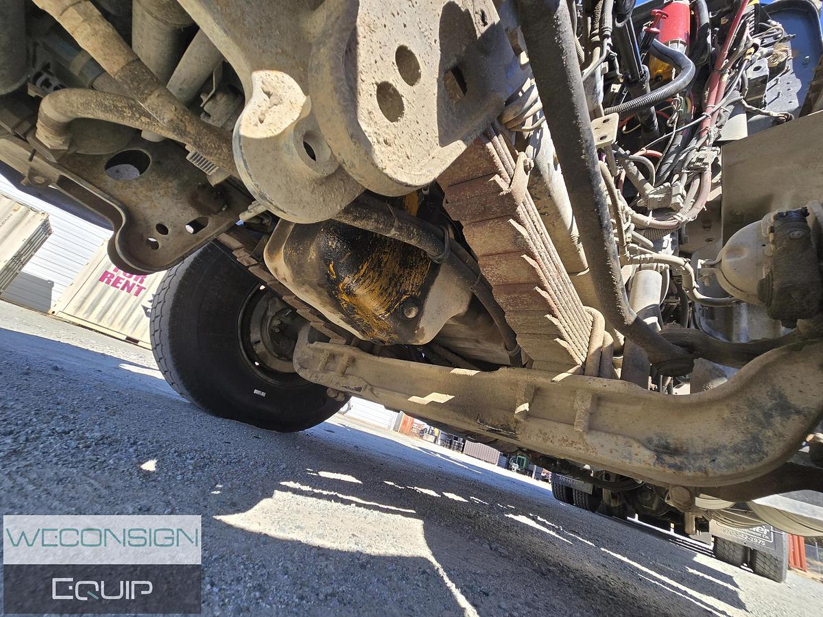 Used 2015 CAT Hydro Excavator