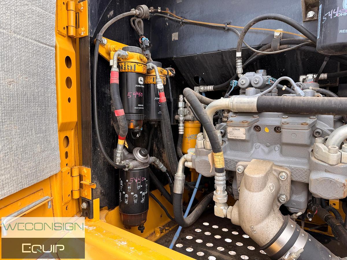 Used 2017 John Deere 250G LC Excavator