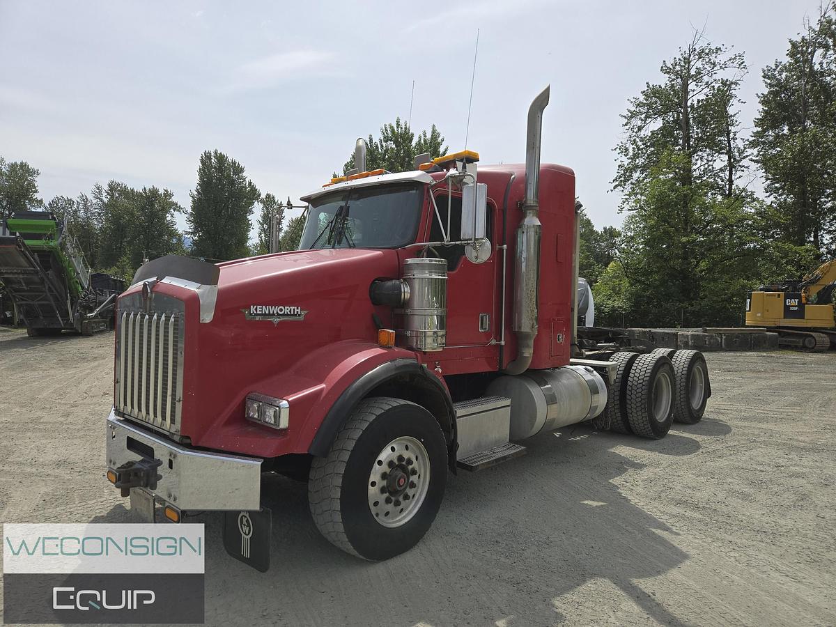 Used 2001 Kenworth T800 TA Lowbed Truck