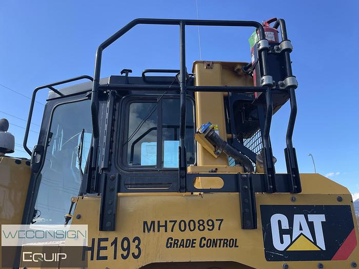 Used 2018 CAT D6T Dozer