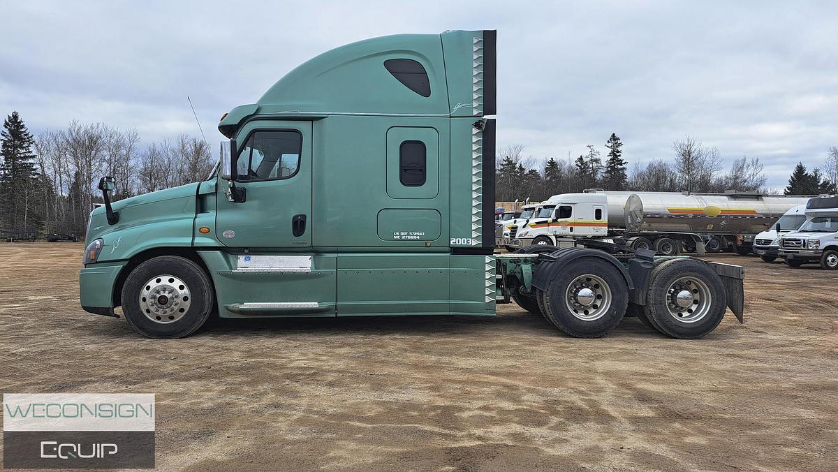 Used 2016 Freightliner Cascadia 125 Evolution Sleeper Truck Tractor