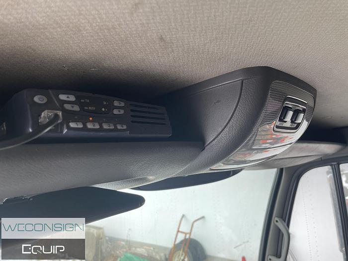 Used 2002 Nissan 2500 – Pavement Marking Vocational Truck