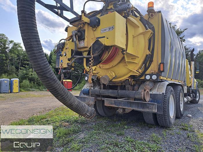 Used 2010 International 7500 SBA