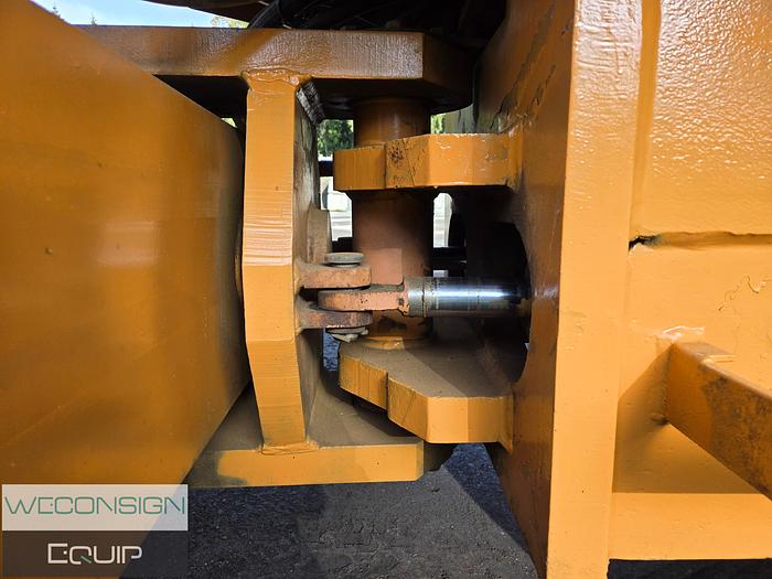 Used 1990 Case 1102D