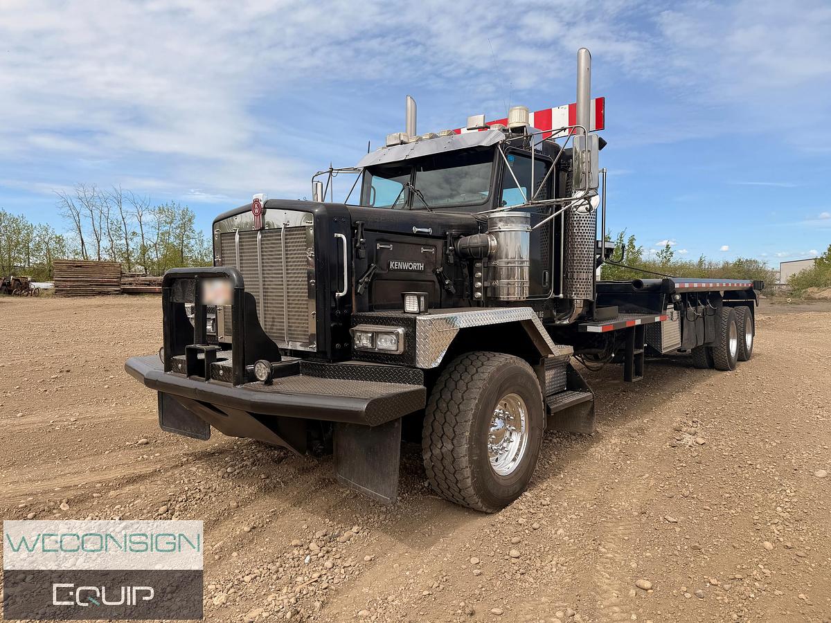 Used 2006 Kenworth C500B Bed Truck