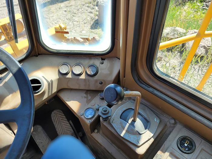 Used 1994 CAT  815B Compactor