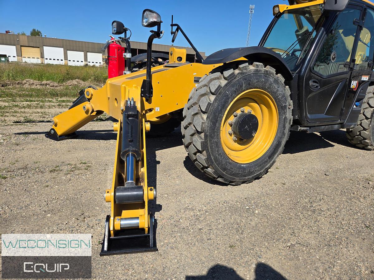 Used 2023 CAT TL1055