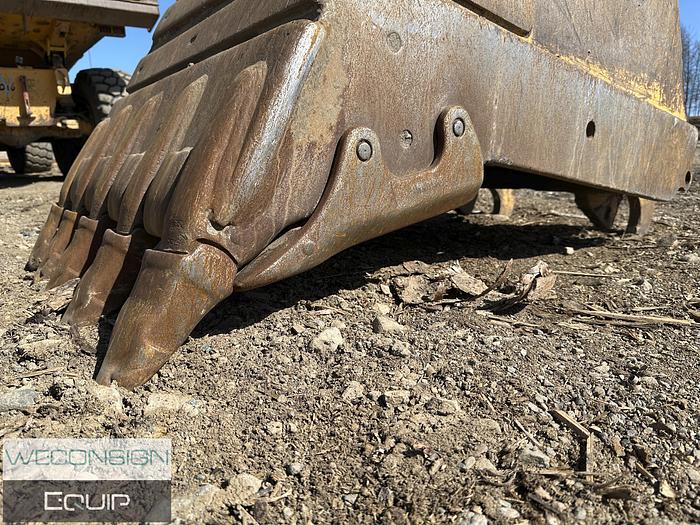 Used 2020 CAT 330 Next Gen Hydraulic Excavator