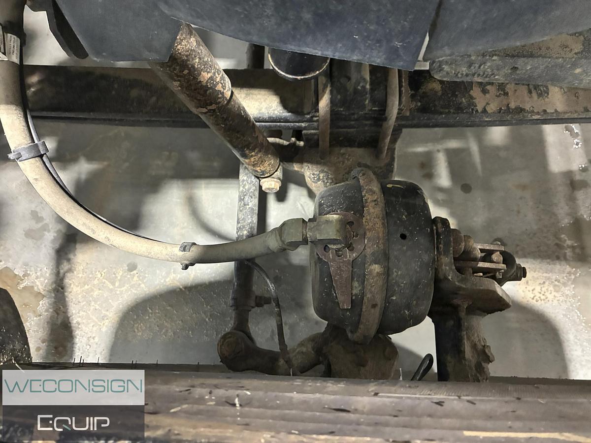 Used 2015 International Eagle Sleeper Truck