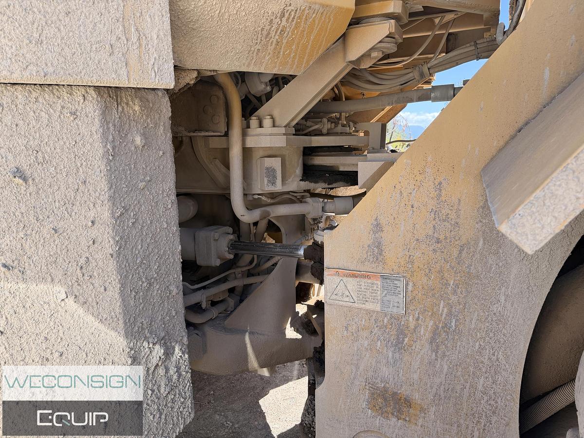 Used 1999 CAT 988F Wheel Loader