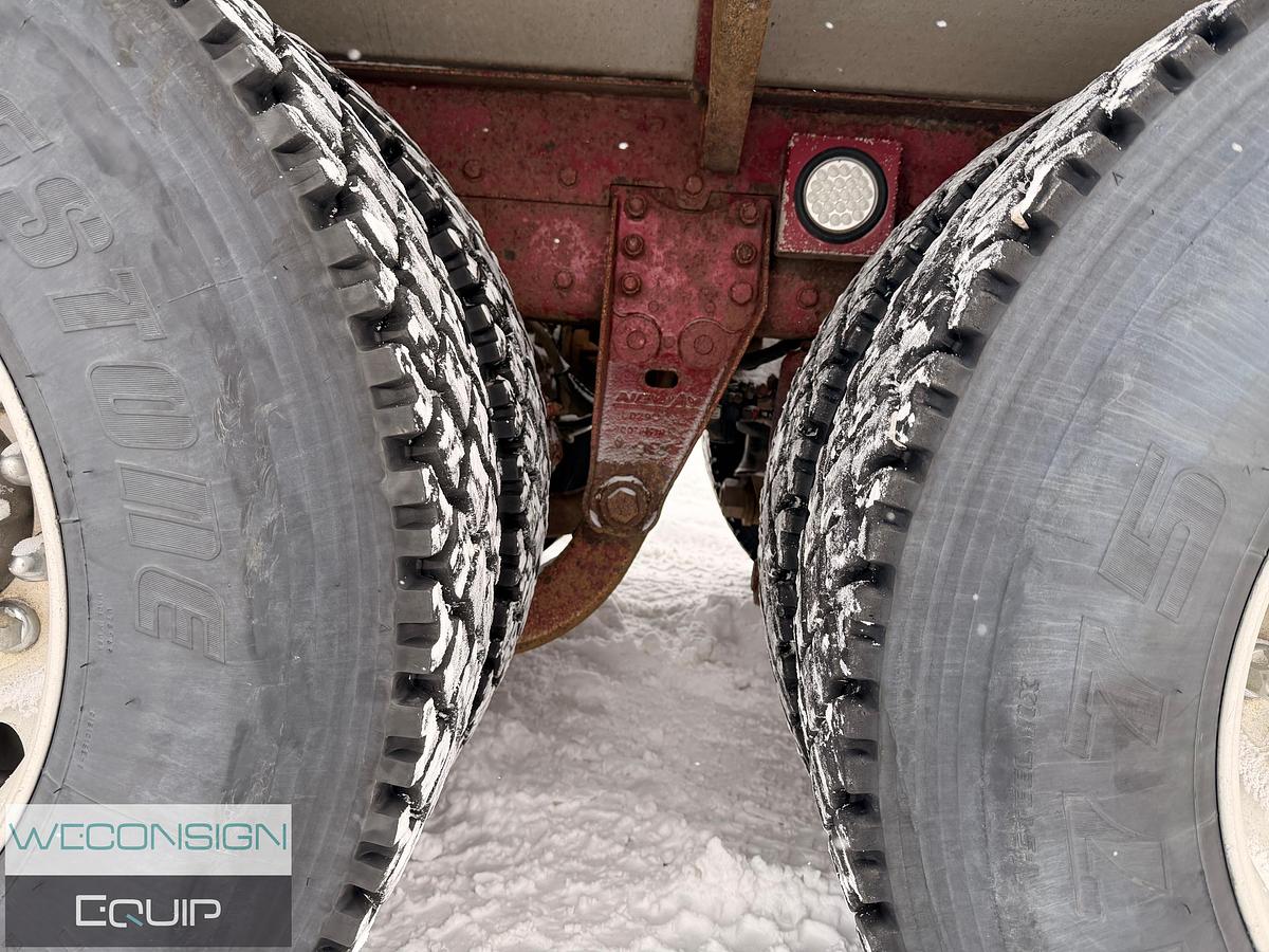 Used 2011 Kenworth T800 Tri Drive Texas Bed Truck