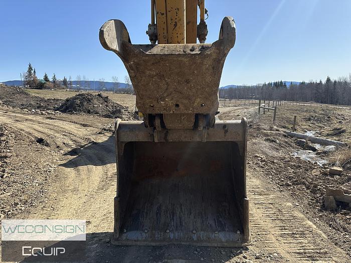 Used 2020 CAT 330 Next Gen Hydraulic Excavator