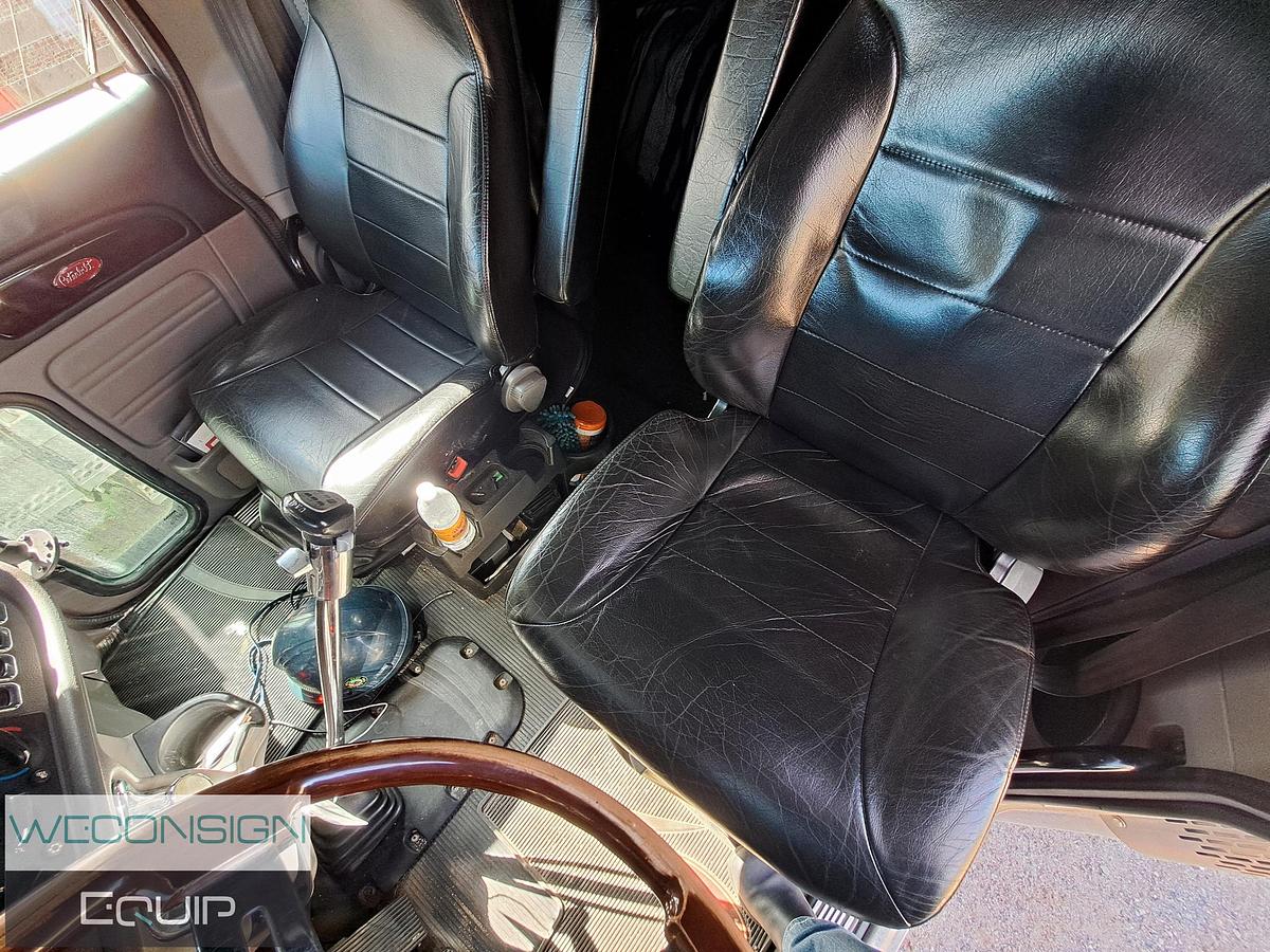 Used 2021 Peterbilt 389
