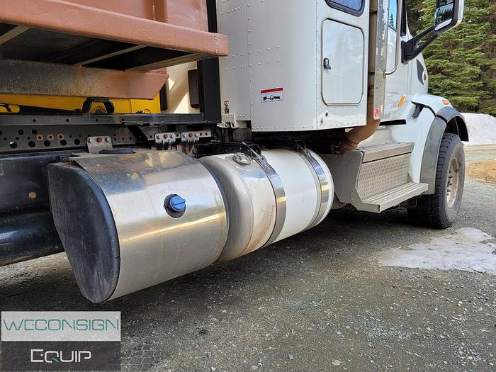 Used 2019 Peterbilt 367 Tandem Roll Off Truck