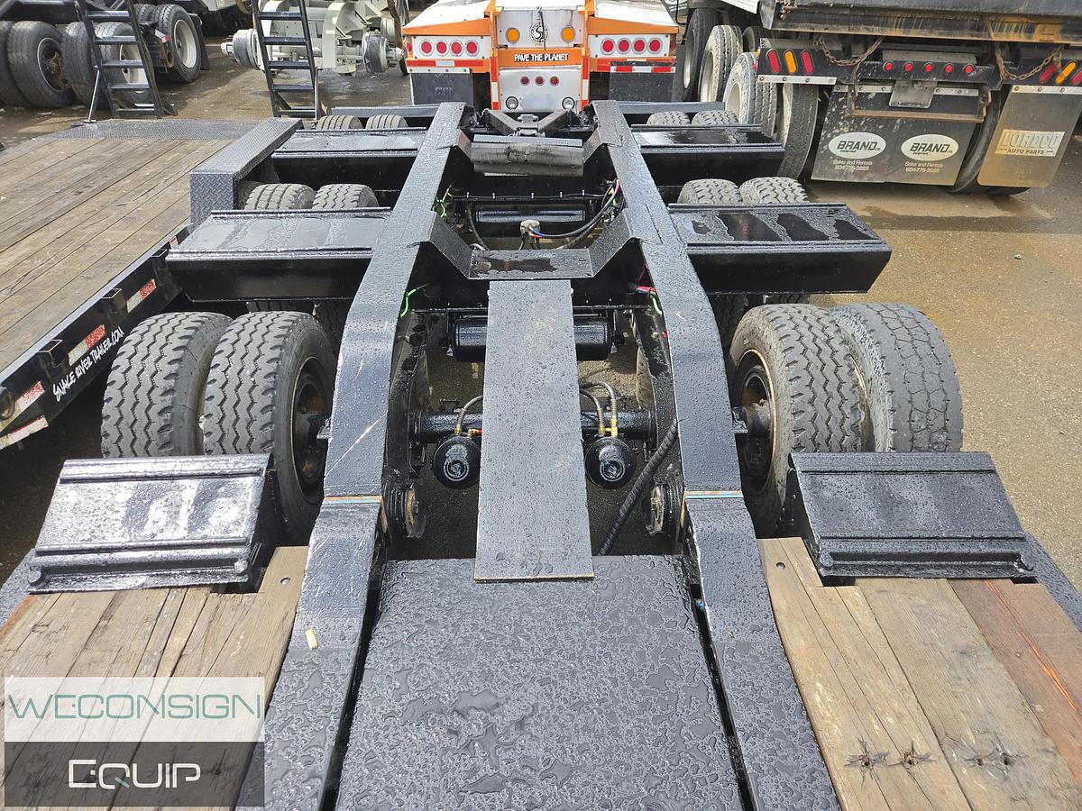 Used 2005 K-Line 60 Ton Lowbed Trailer and Jump Jeep