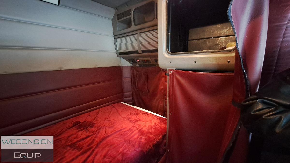 Used 2005 Peterbilt 379