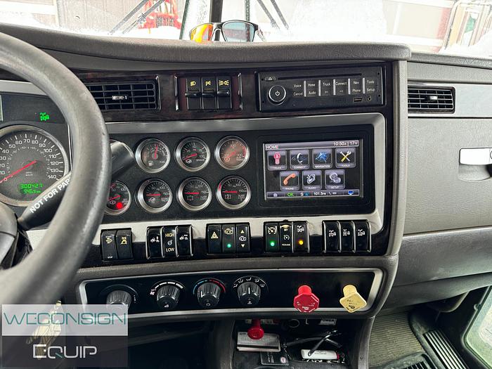 Used 2013 Kenworth  C500 Boom/Crane Truck