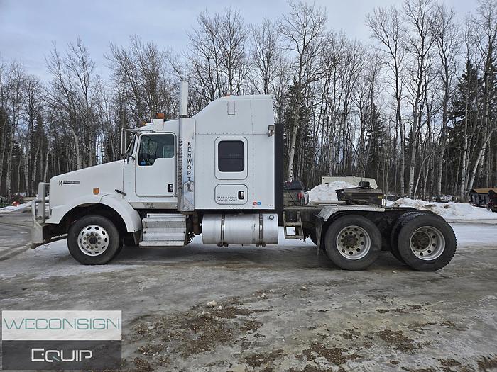 Used 2017 Kenworth T800 TA Wet Kit Tractor