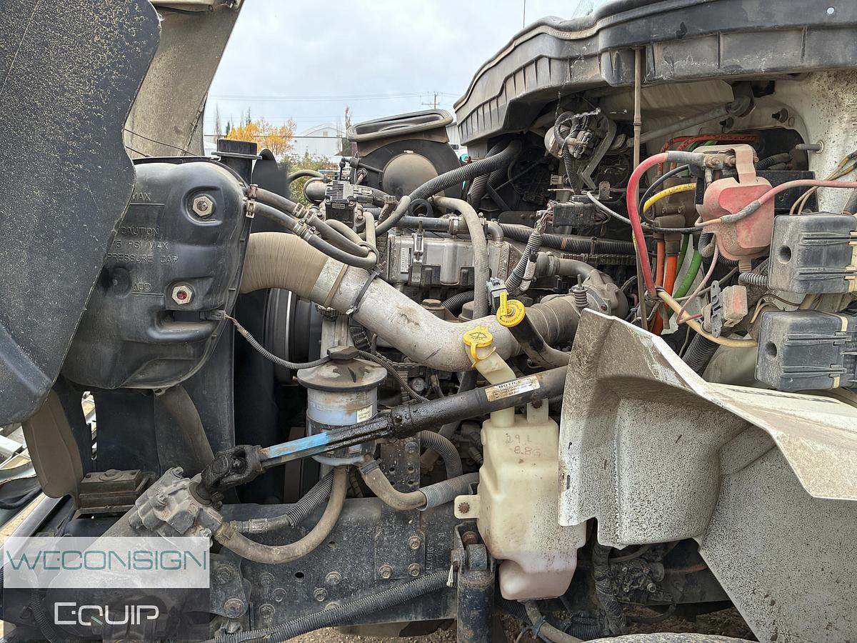 Used 2009 International 4400SBA 4x2 Vacuum Truck