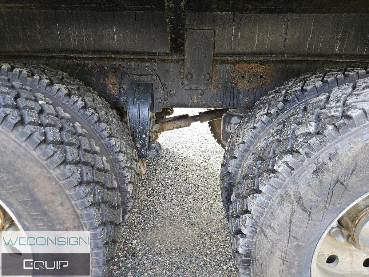 Used 1988 Kenworth T800 TA Water Truck