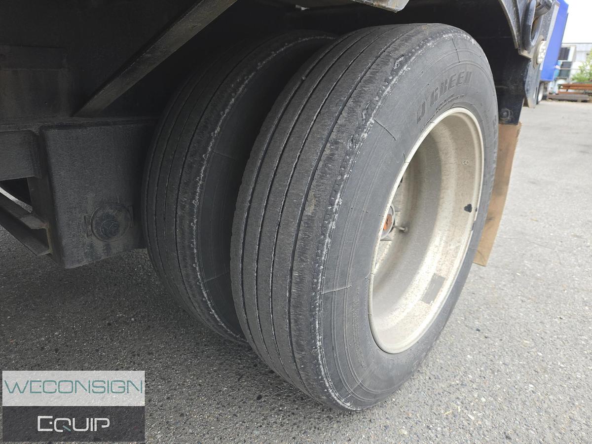 Used 2011 XL Tri-Axle RGN Lowbed