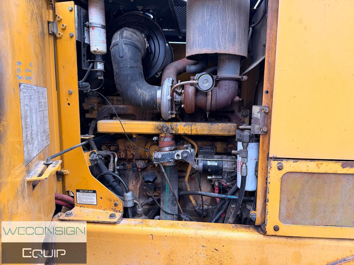 Used 2006 John Deere 872 Grader