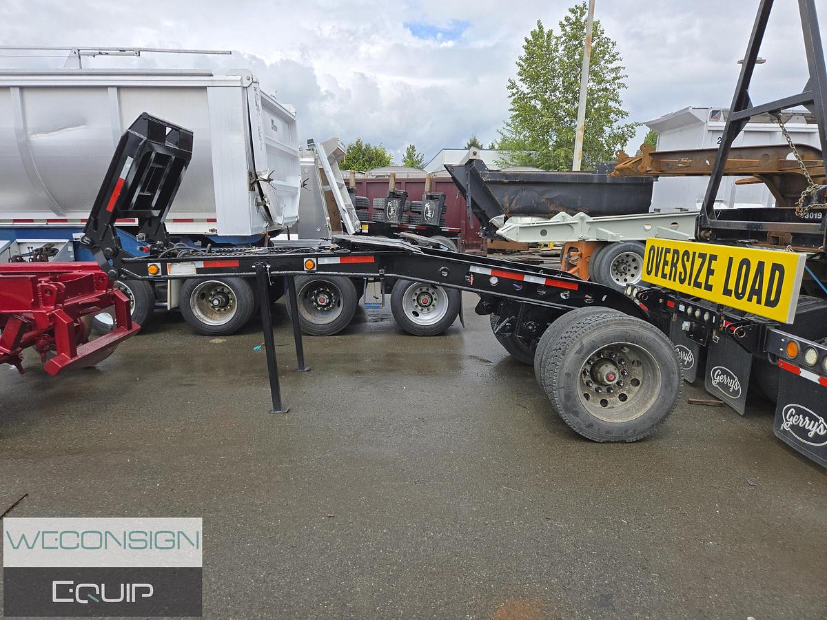 Used 2005 K-Line 60 Ton Lowbed Trailer and Jump Jeep
