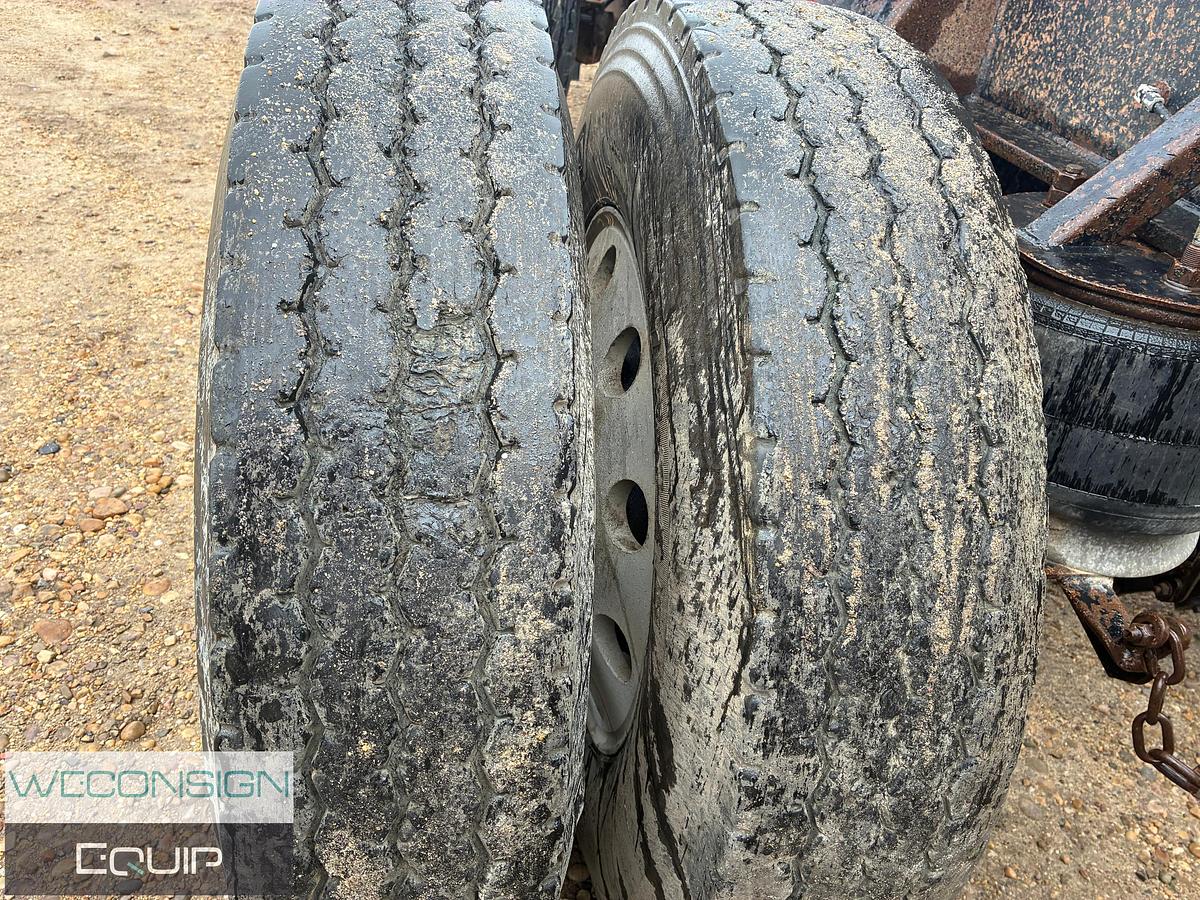 Used 2014 Doepker TRA/REM Logging Trailer