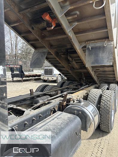 Used 2006 Kenworth T800 TA Dump Truck