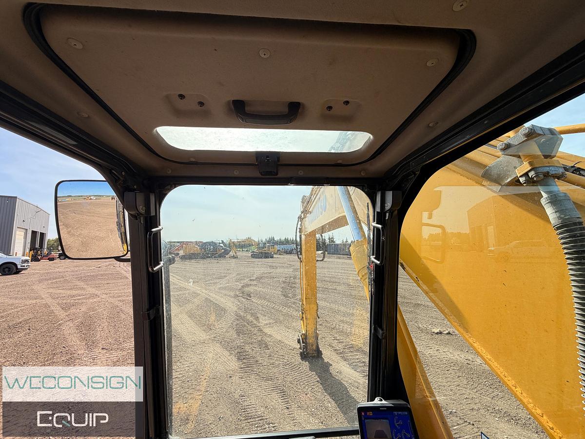 Used 2021 Komatsu PC210LC Excavator
