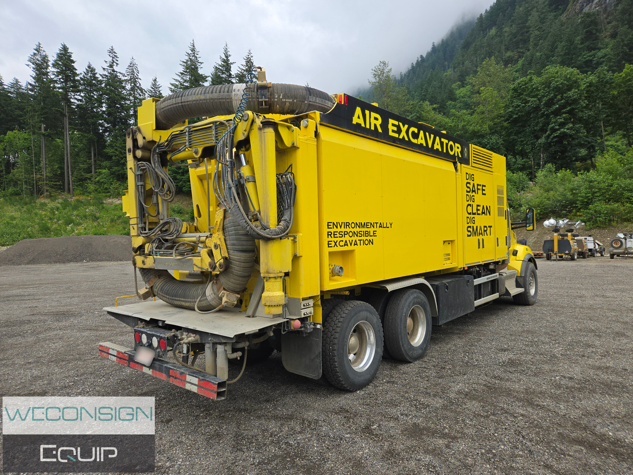 Used 2017 Kenworth T800 Tandem Axle Air Vac
