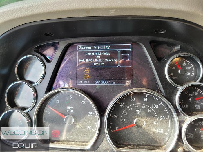 Used 2019 Peterbilt 367 Tandem Roll Off Truck