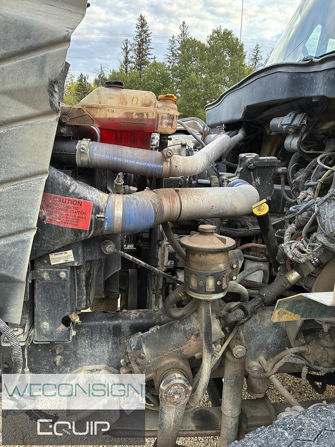 Used 2002 International 7400 SBA 6X4 Potable Water Truck