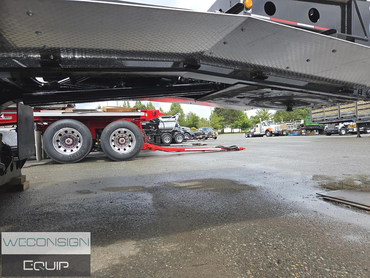 Used 2005 K-Line 60 Ton Lowbed Trailer and Jump Jeep